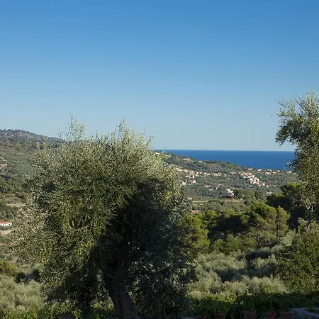 Agriturismo Valcrosa Lantgård *